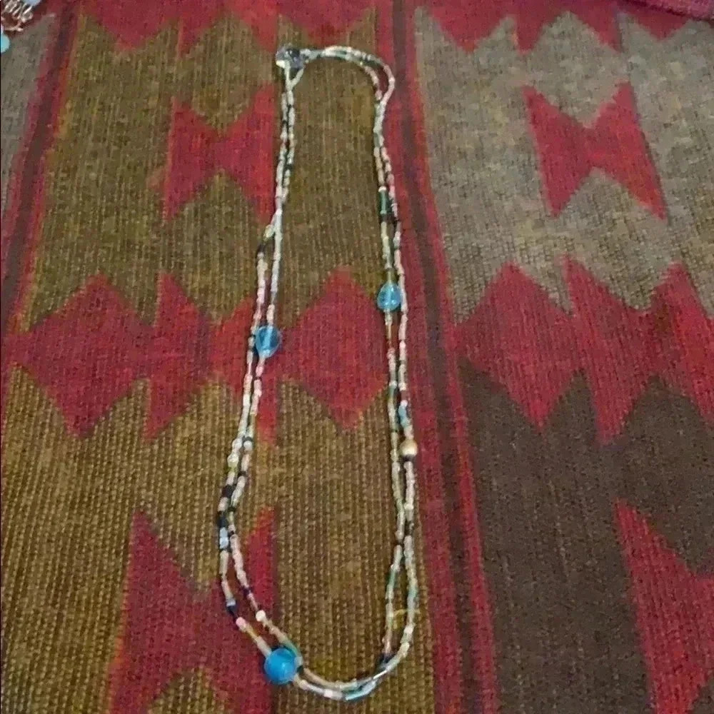 Women’s necklace